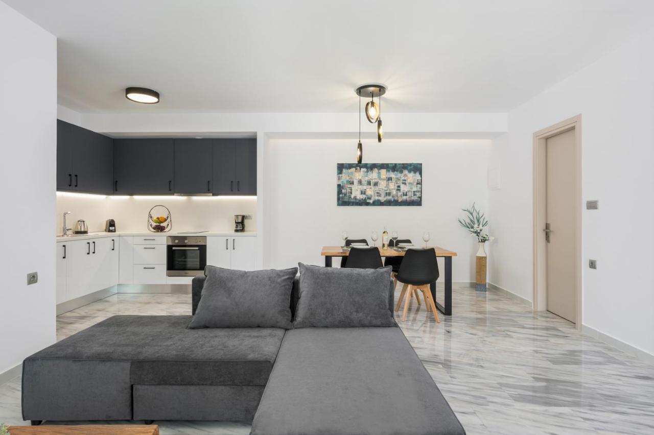 Quarters Luxury Apts Hriszí Aktí Haniá Kültér fotó