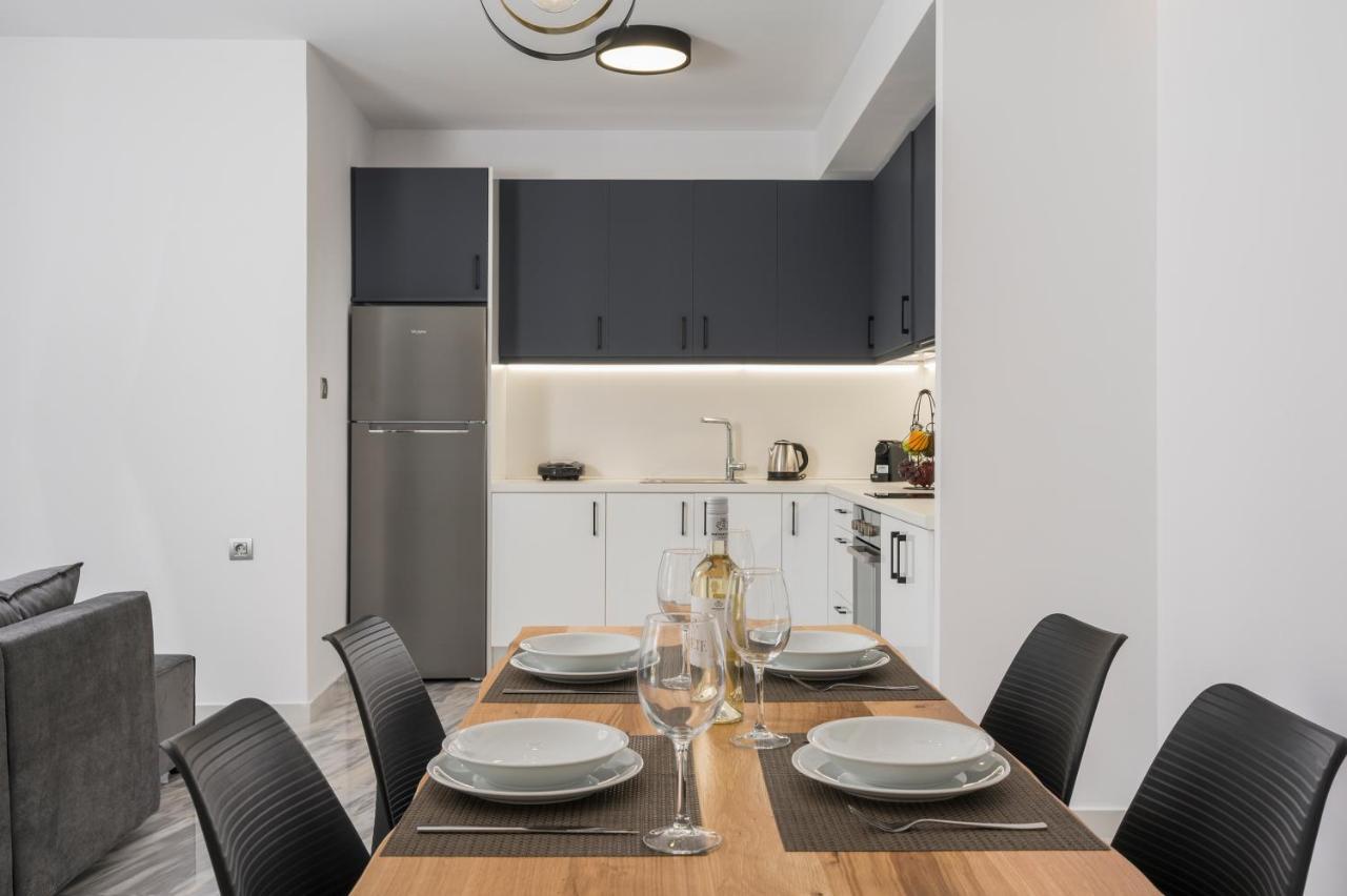 Quarters Luxury Apts Hriszí Aktí Haniá Kültér fotó
