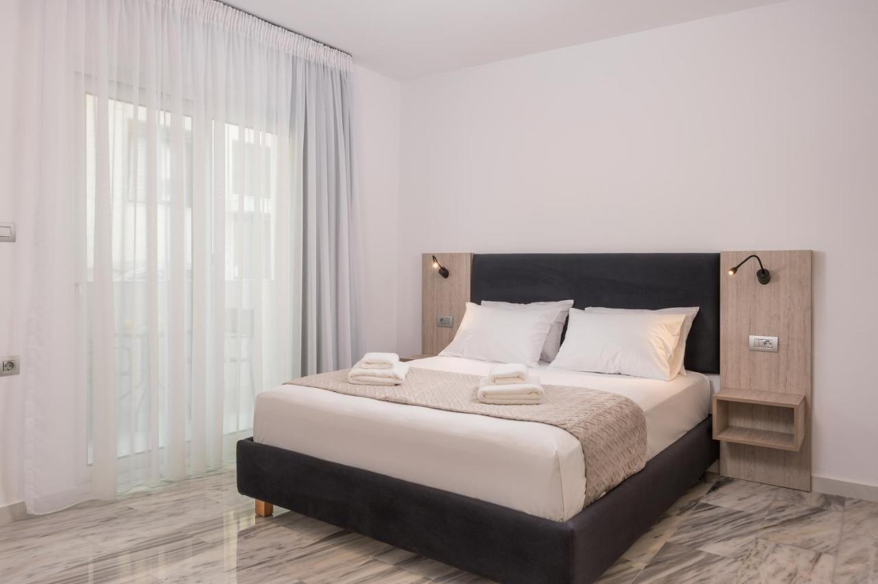 Quarters Luxury Apts Hriszí Aktí Haniá Kültér fotó