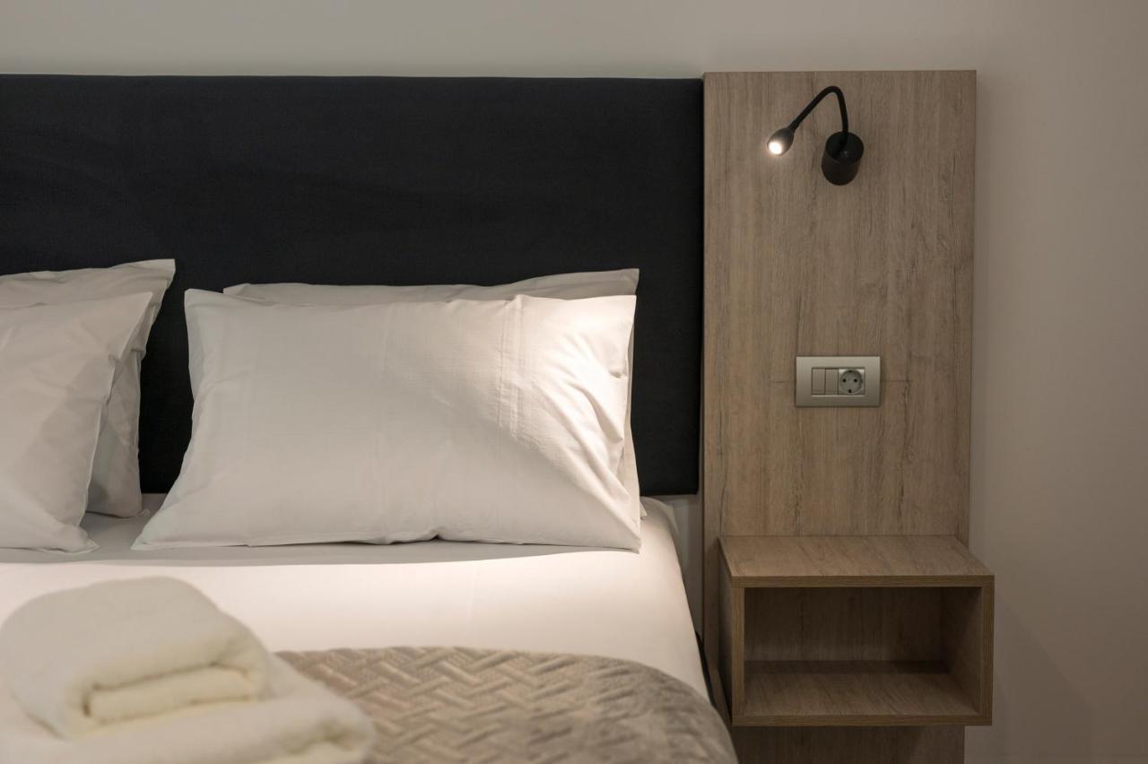 Quarters Luxury Apts Hriszí Aktí Haniá Kültér fotó