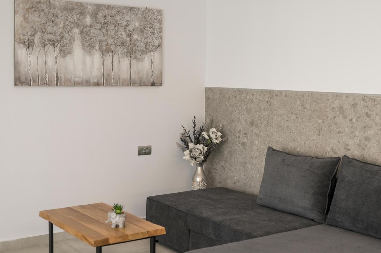 Quarters Luxury Apts Hriszí Aktí Haniá Kültér fotó