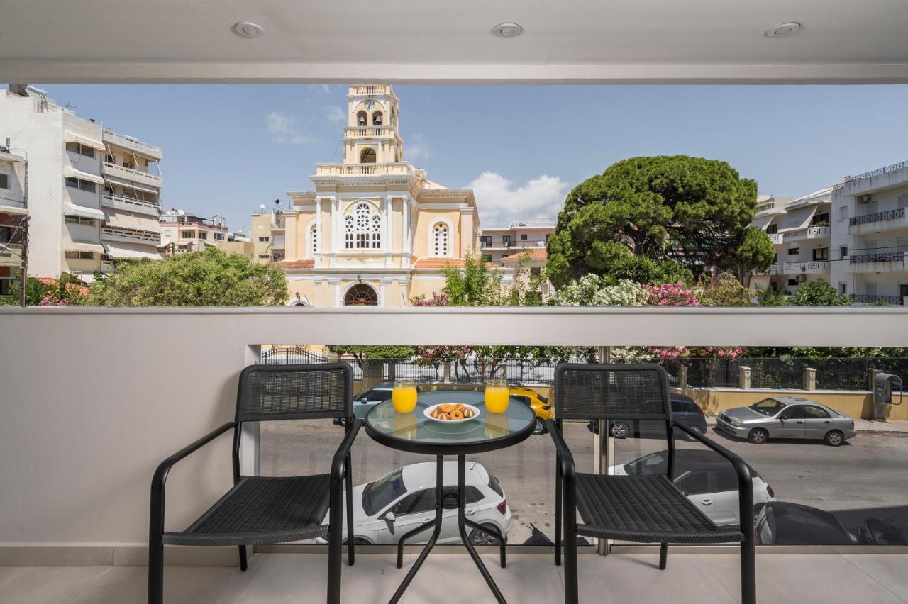 Quarters Luxury Apts Hriszí Aktí Haniá Kültér fotó